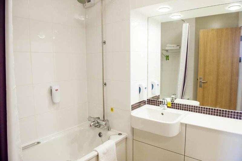 Premier Inn Telford Central 외부 사진